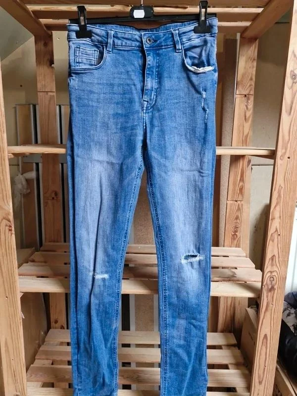 jeans